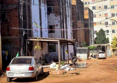 Reintegra&ccedil;&atilde;o nos "Carandirus" depende de novas casas para 58 fam&iacute;lias