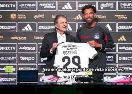 Imprensa internacional se impressiona com apresentação de Vozinha no Chile: "Surreal"