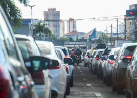 Detran prorroga prazo para licenciamento de ve&iacute;culos com placas final 7 e 8