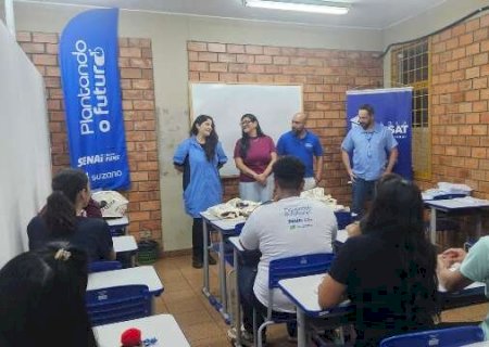 Curso de &ldquo;marido de aluguel&rdquo; tem professora mulher e longa fila de espera
