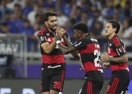 Com Atlético-MG e Flamengo, veja as maiores invencibilidades das quatro séries do Brasileirão