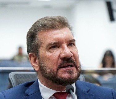 PL de Kemp busca novamente corrigir desigualdades históricas enfrentadas por professores convocados