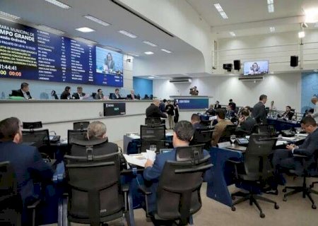 TJ mant&eacute;m ordem para vereadores devolverem verba reajustada