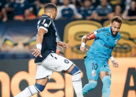 Neymar entra, d&aacute; assist&ecirc;ncia e coloca Santos nas quartas da Copa do Brasil