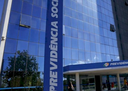 Previsão de gastos com INSS em 2027 é reduzida em R$ 5 bilhões