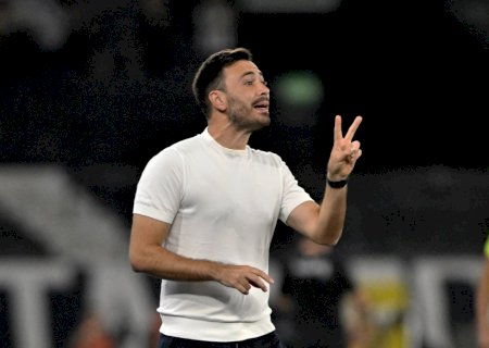 Davide Ancelotti surpreende na França e coloca Lille na liderança do Campeonato Francês
