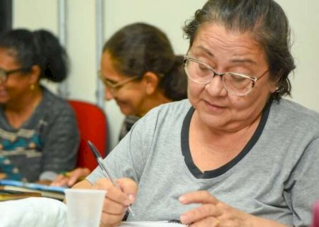 Projeto oferece 60 horas de portugu&ecirc;s gratuito para migrantes