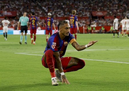 Imparável no Barcelona, Raphinha assume protagonismo na Seleção após frustração na Copa