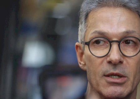 Zema propõe saída do Brics e redução de supersalários e de impostos