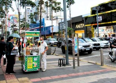 Com apenas cinc&atilde;o no bolso, o que ainda d&aacute; para comer no Centro?