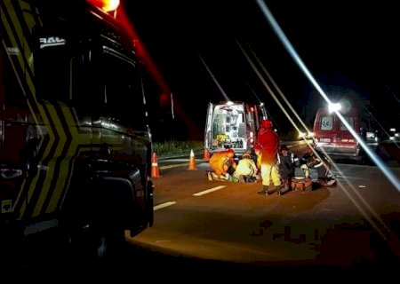 Mulher &eacute; atropelada e morre enquanto caminhava pela BR-158