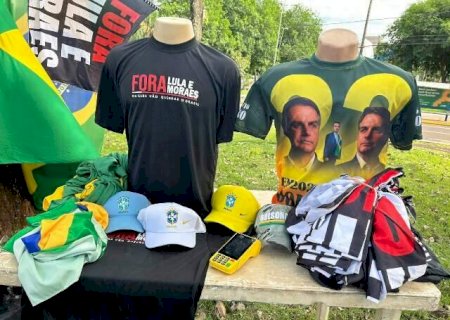 Decis&atilde;o do TSE acende alerta para campanhas que usam imagem de Bolsonaro