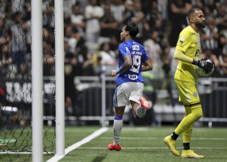 Kaio Jorge marca pelo Cruzeiro, gera revolta no Atlético-MG e provoca: "Papai tá aqui"; vídeo