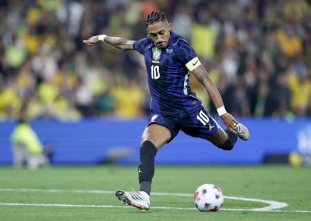 Raphinha é cortado da Seleção e não viaja para amistoso com a Índia