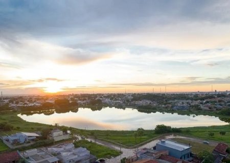 Lagoa Itatiaia ganha feira com m&uacute;sica, arte e gastronomia aos domingos