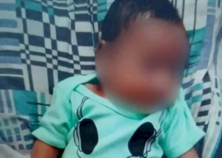 Pais que tentaram entregar beb&ecirc; em pagode s&atilde;o soltos horas ap&oacute;s pris&atilde;o