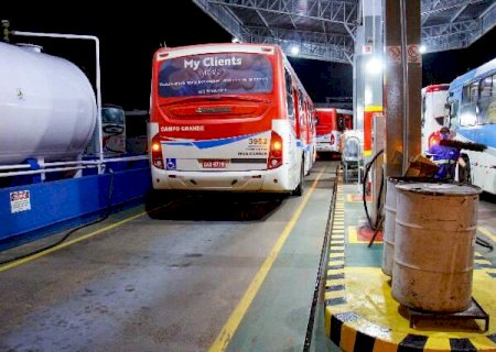 Cons&oacute;rcio gastava R$ 4,6 mi por m&ecirc;s com diesel e pagava R$ 0,50 a mais por litro
