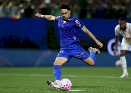 Palmeiras vence Bragantino e assume lideran&ccedil;a provis&oacute;ria do Brasileir&atilde;o
