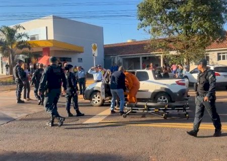 Professor &eacute; preso ao atirar em advogado durante apreens&atilde;o de carro