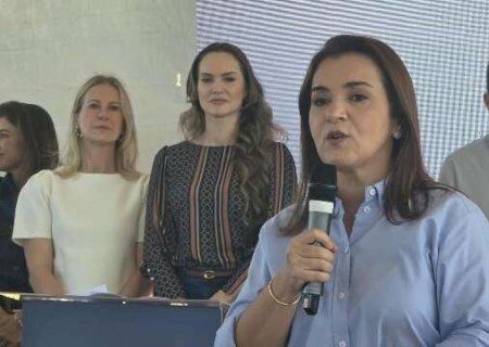 Prefeita se re&uacute;ne com empresa que quer comprar Cons&oacute;rcio Guaicurus