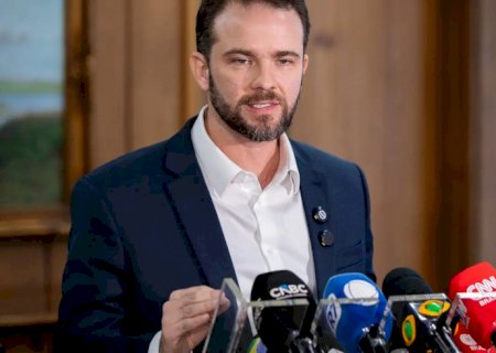 Previsão de superávit no Orçamento de 2027 está mantida, diz Durigan