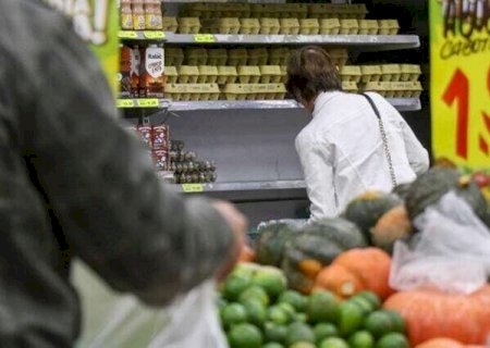 Endividamento &eacute; alto, mas fim das bets vai devolver dinheiro aos supermercados