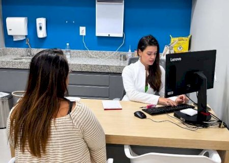 Horm&ocirc;nios e cirurgias n&atilde;o eliminam risco de c&acirc;ncer de mama em pessoas trans