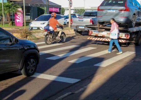 Motoristas respeitam a faixa de pedestres em Campo Grande? Vote na enquete