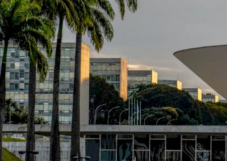 PL e PSOL elegem os cinco deputados federais mais votados