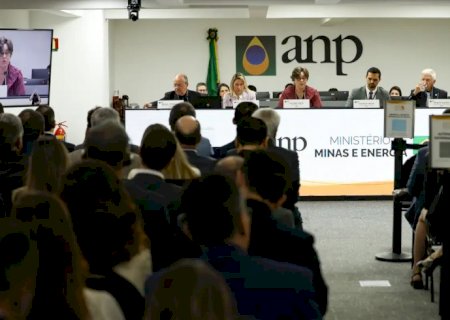 Leilão da ANP arrecada R$ 3 bilhões com a venda de 49 blocos