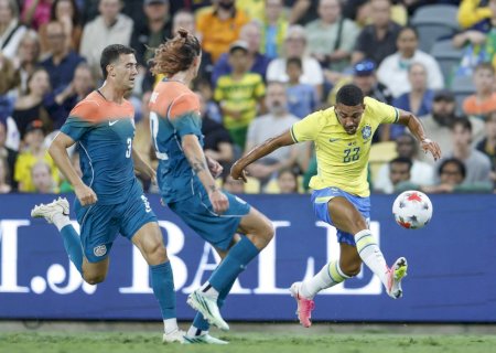 Flamengo conta com Pedro e Samuel Lino contra o Santos; Varela e Valencia devem desfalcar