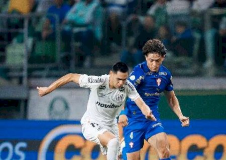 Santos e Palmeiras fazem cl&aacute;ssico que abre noite de jogos do Brasileir&atilde;o