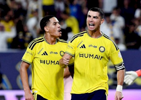 Cristiano Ronaldo faz hat-trick em vitória do Al-Nassr e chega a 985 gols em jogos oficiais