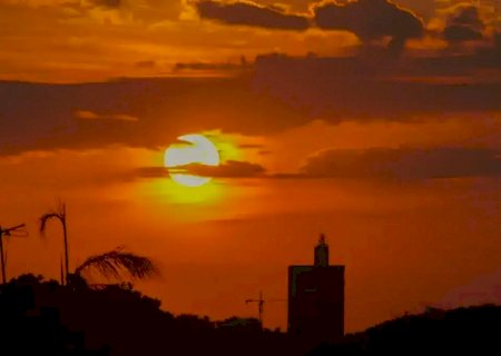 Ap&oacute;s frio e chuvas intensas, term&ocirc;metros voltam a marcar 40 &deg;C em MS
